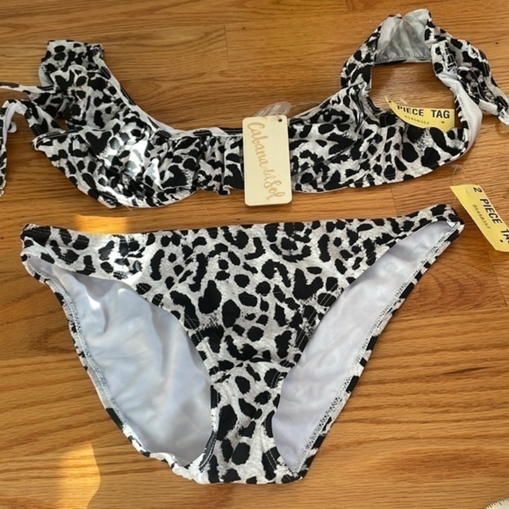 NWT Cabana del Sol leopard bikini size Large